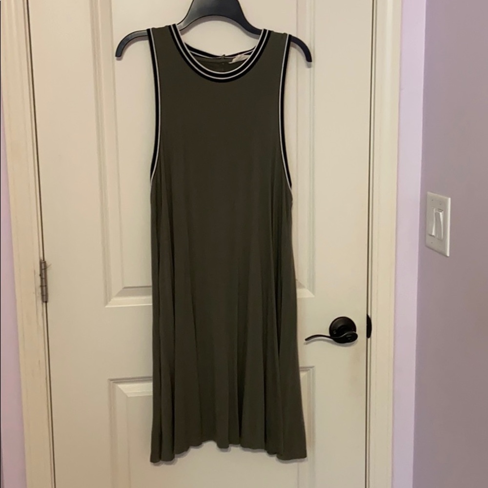 AMERICAN EAGLE DAY DRESS